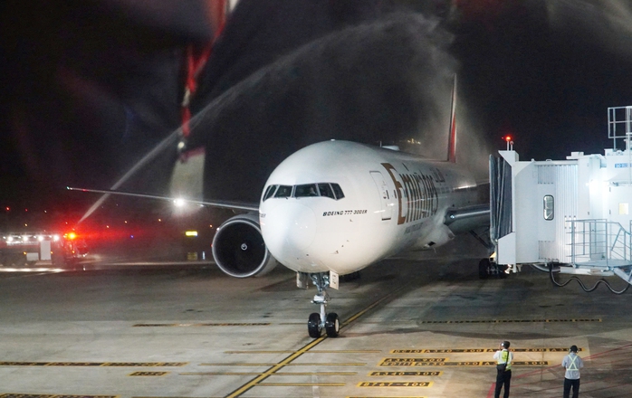 Emirates chính thức khai trương đường bay Dubai – Đà Nẵng  - Ảnh 1.