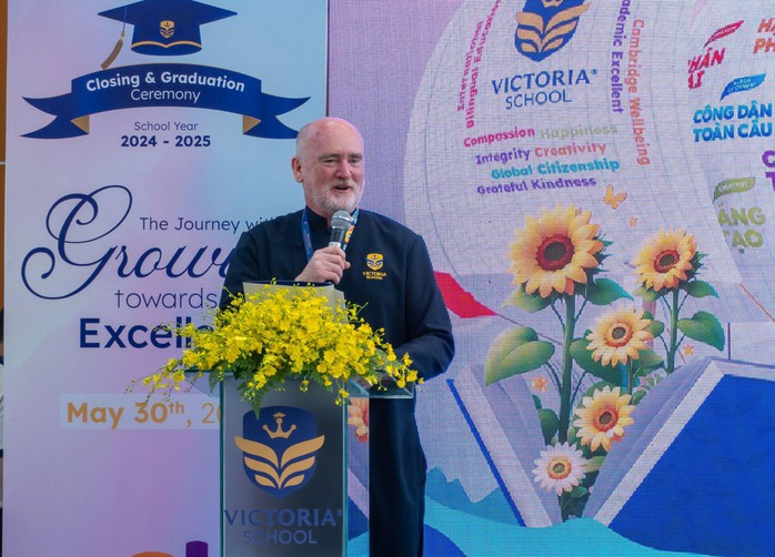 Lễ tổng kết năm học 2024-2025 của Victoria School: Ngày hội “hạnh phúc” từ 17 cơ sở giáo dục- Ảnh 9.