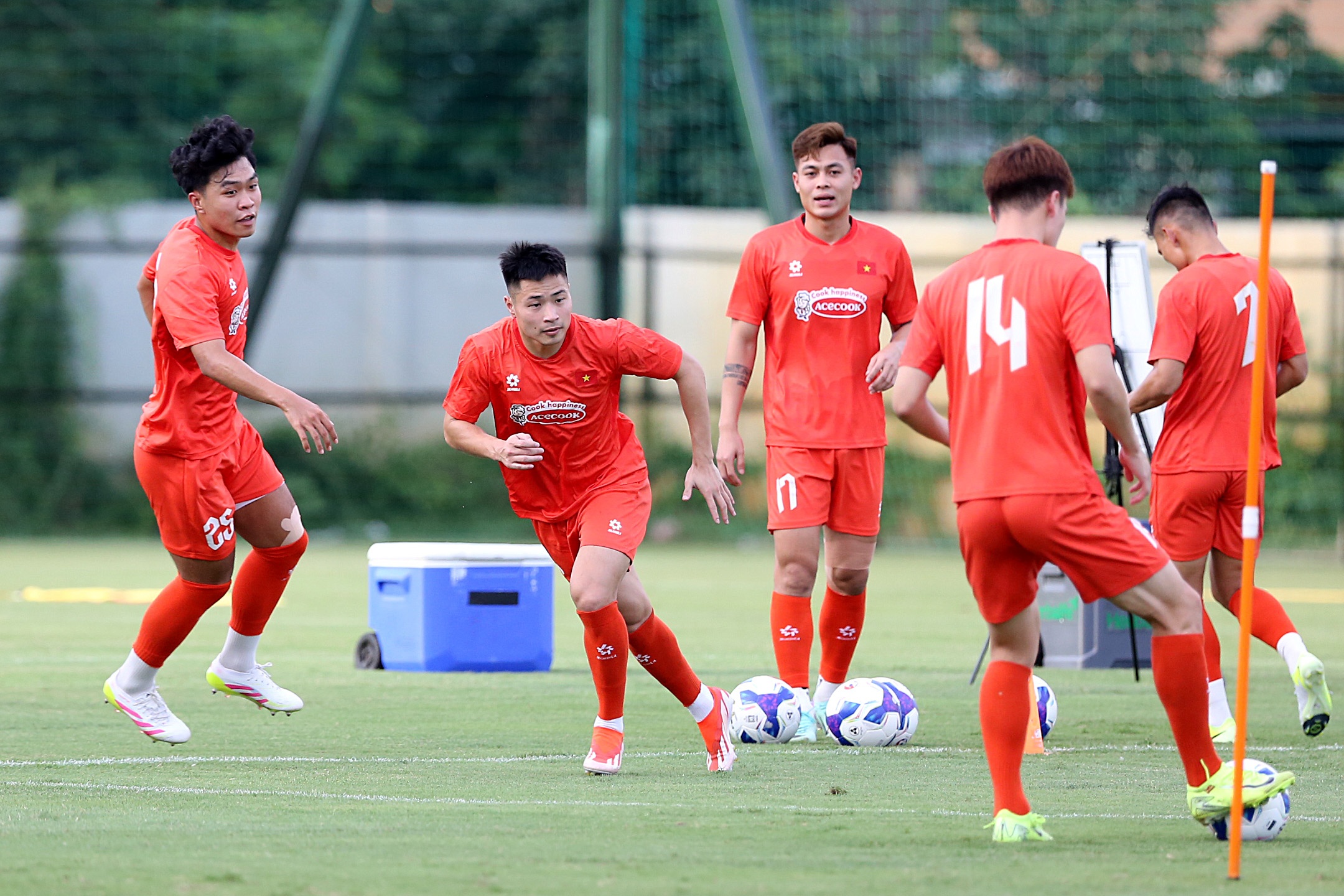 Vietnamesisches Team 6