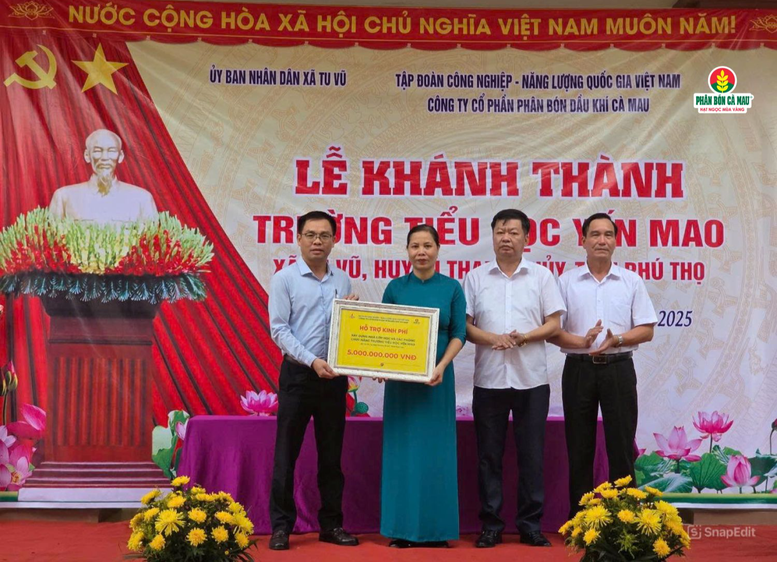 Phân bón Cà Mau góp phần chắp cánh ước mơ cho học sinh Phú Thọ- Ảnh 1.