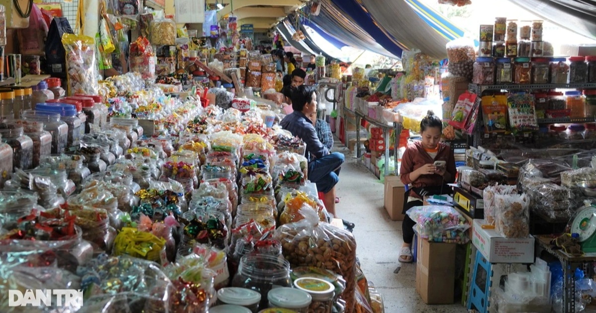 អ្នកជំនាញ៖ គ្រួសារអាជីវកម្មបង់ពន្ធខ្ពស់បំផុត 10% នៃប្រាក់ចំណូលសរុប