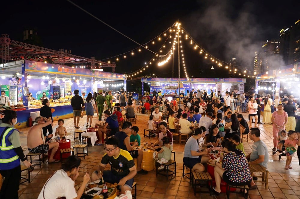 Espacio gastronómico costero inspirador - foto 8