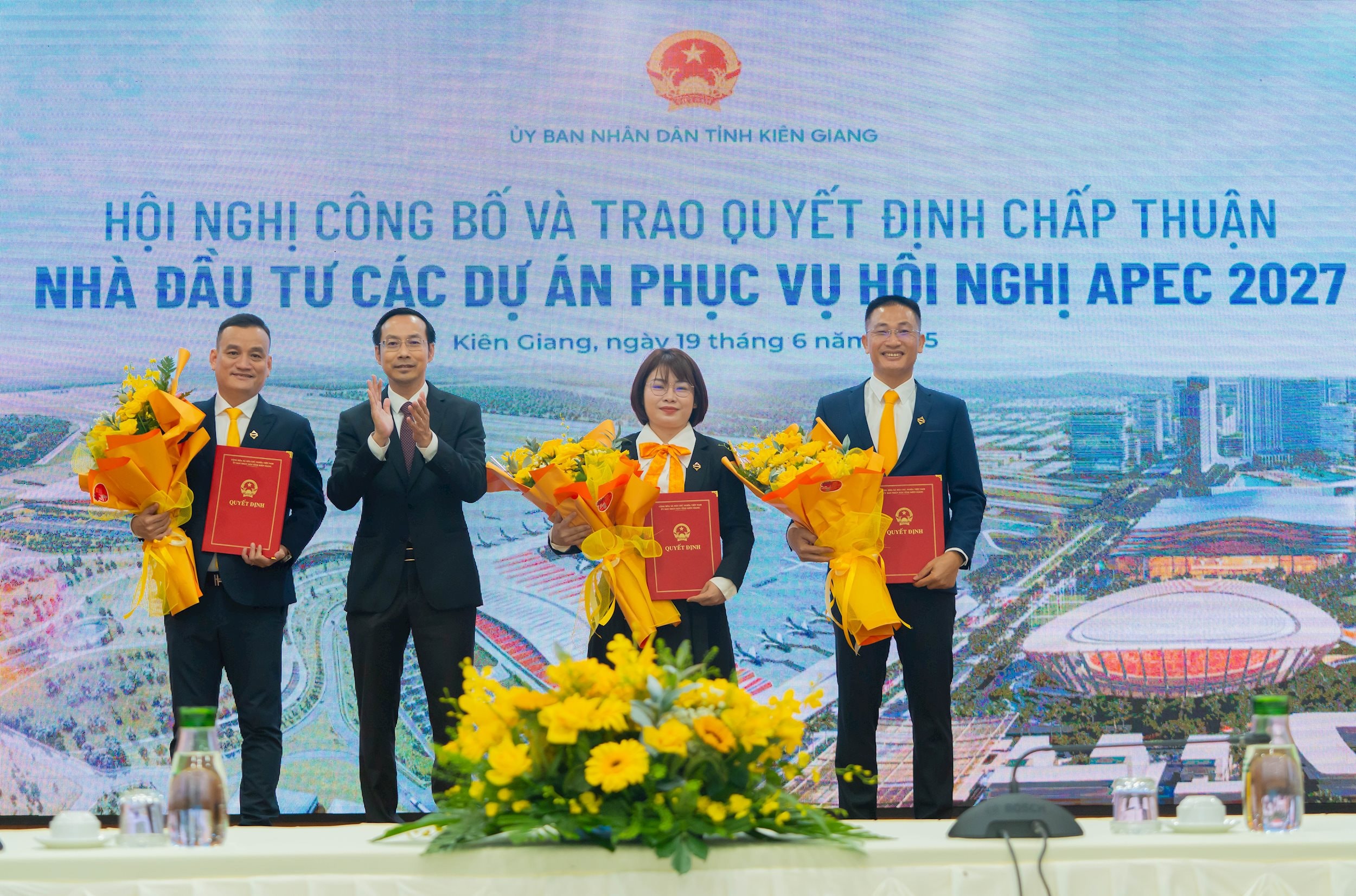 Sun Group បានអនុម័តជាផ្លូវការក្នុងការវិនិយោគលើគម្រោងពង្រីកអាកាសយានដ្ឋានអន្តរជាតិ Phu Quoc ជាមួយនឹងដើមទុនសរុបជិត 22,000 ពាន់លានដុង