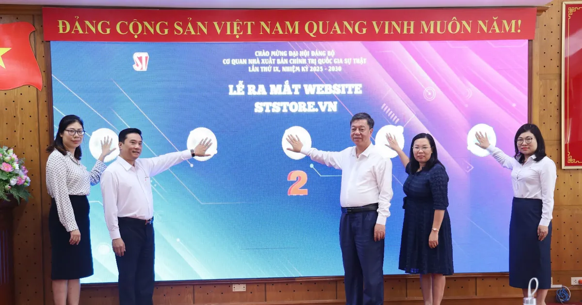 NXB Chính trị quốc gia Sự thật ra mắt kênh phát hành trực tuyến ST Store