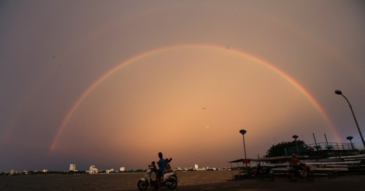 Phía cơn dông
