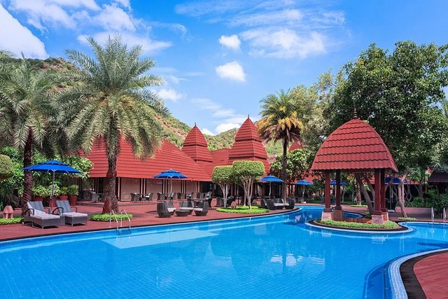 Ananta Spa Resort Pushkar.webp