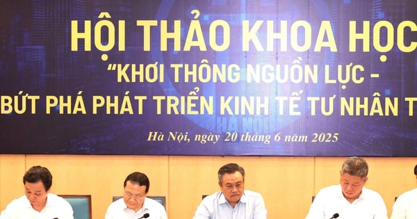 Chủ tịch UBND TP Hà Nội: Tạo mọi thuận lợi cho các doanh nghiệp tư nhân của Thủ đô phát triển