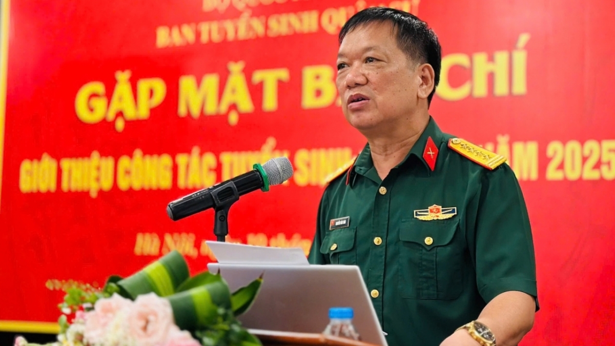 การรับเข้ามหาวิทยาลัยปี 2568: จำนวนผู้สมัครเข้าเรียนโรงเรียนทหารเพิ่มขึ้นอย่างรวดเร็ว