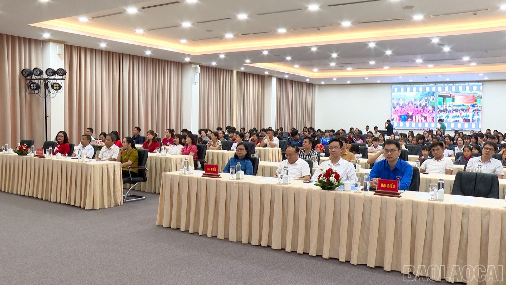 baolaocai-br_chuyen-de-van-hoa-the-thao-copy00-14-02-15still118.jpg