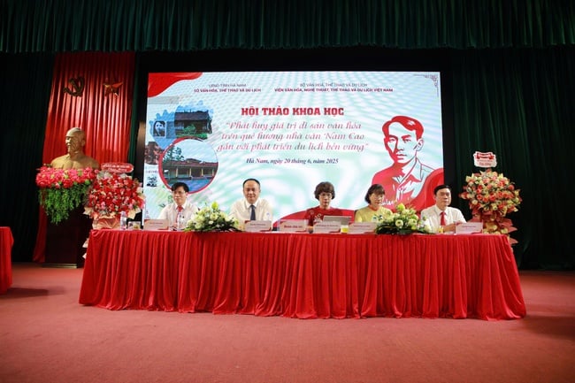 Tôn vinh di sản Nam Cao: Thúc đẩy phát triển du lịch văn hóa bền vững tại Hà Nam - Ảnh 1.