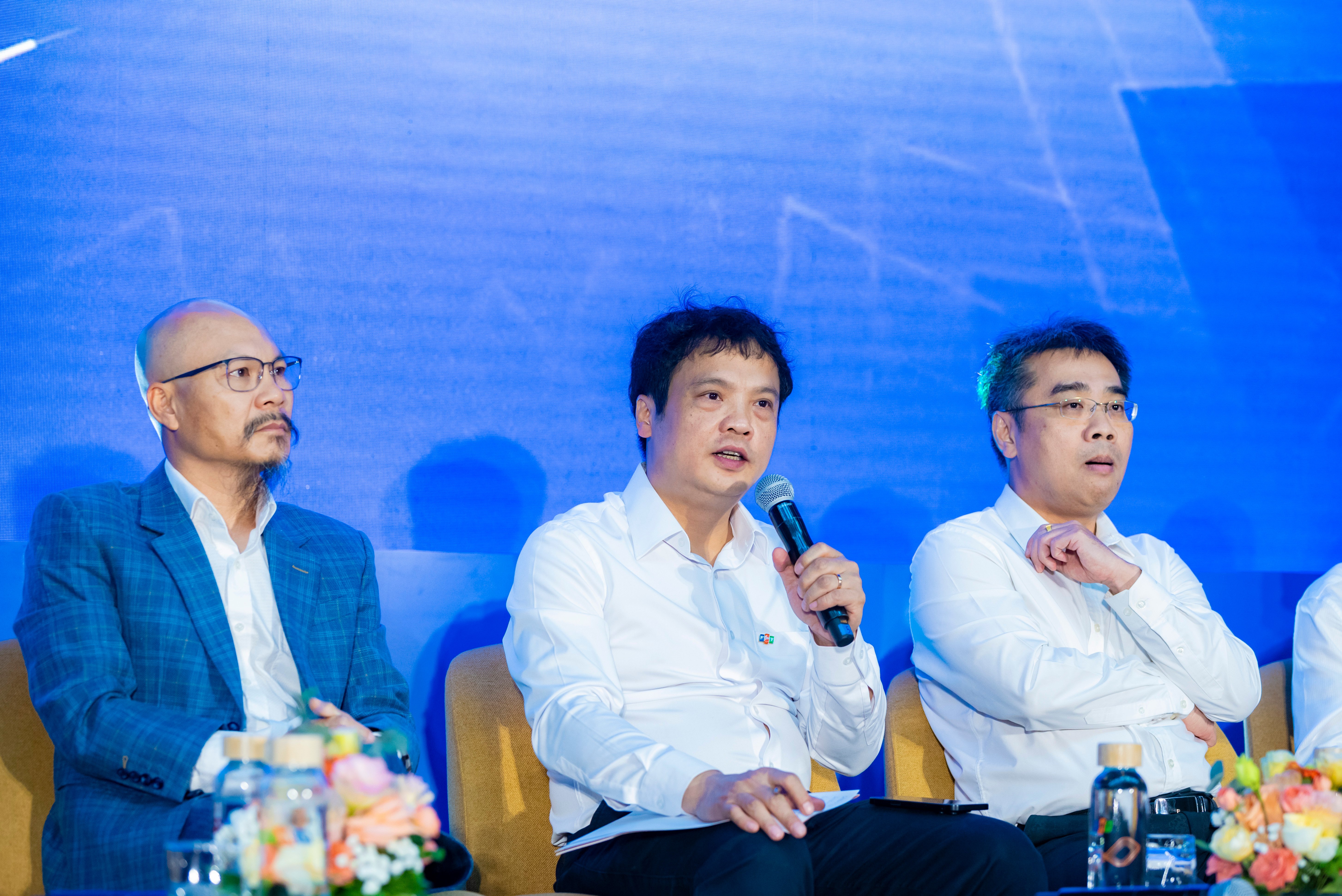Ông Nguyễn Văn Khoa, Tổng Giám đốc Tập đoàn FPT chia sẻ tại phiên toạ đàm