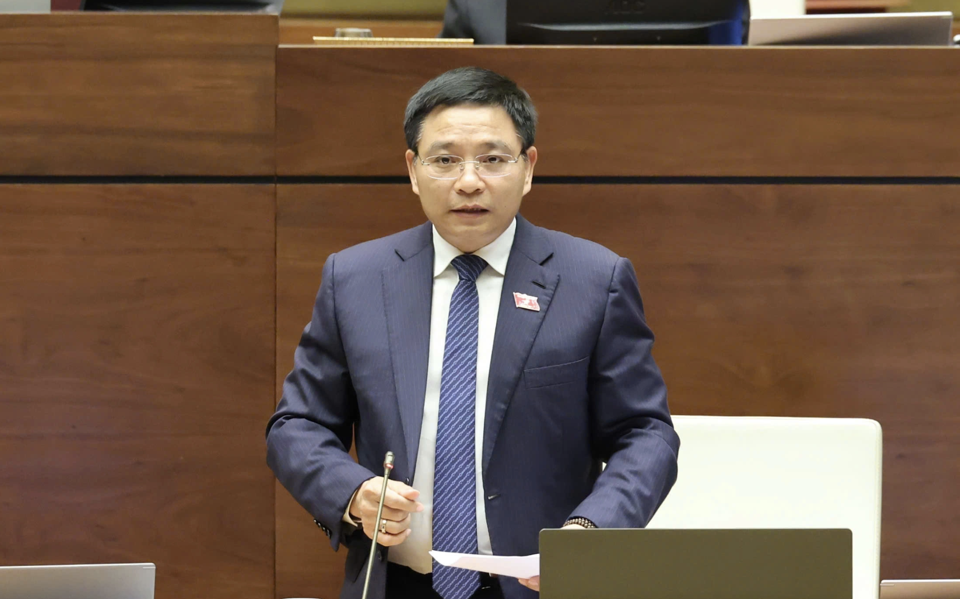 Des déclarations qui « réchauffent » la séance de questions-réponses du ministre des Finances