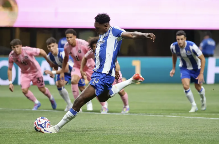 Messi's masterpiece helps Inter Miami make a miracle at the FIFA Club World Cup - Photo 2.