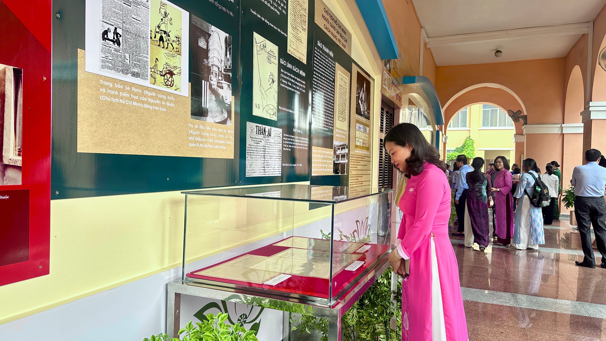 Triển lãm 'Chủ tịch Hồ Chí Minh - Người sáng lập báo chí cách mạng Việt Nam'  - Ảnh 12.