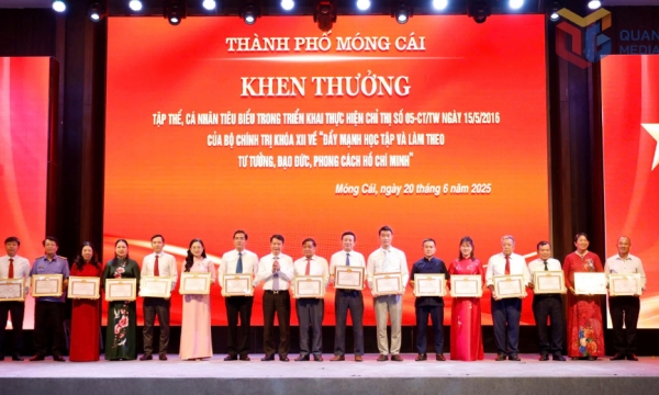 Mong Cai City: Meeting of 3 positions and commendation of outstanding collectives and individuals in the first 6 months of 2025