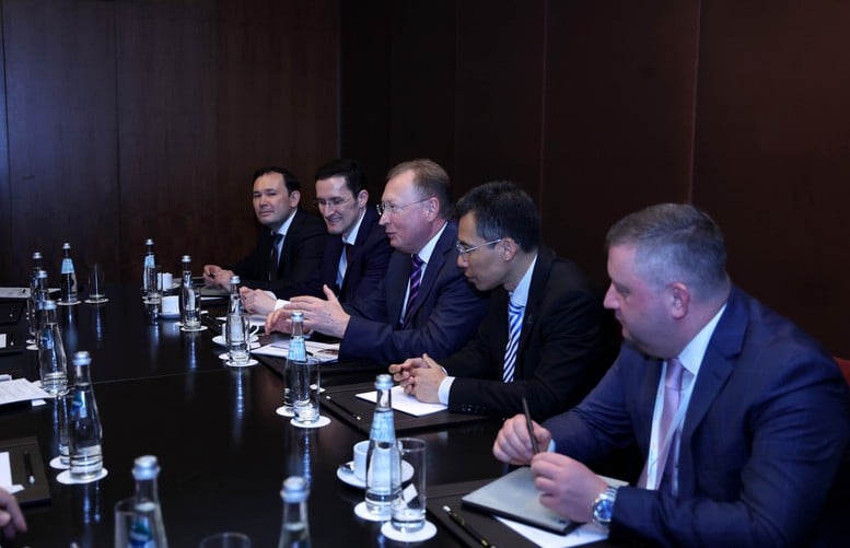 Phó Thủ tướng Lê Thành Long hoan nghênh các tập đoàn hàng đầu của Nga mở rộng sang các lĩnh vực hợp tác mới- Ảnh 6.