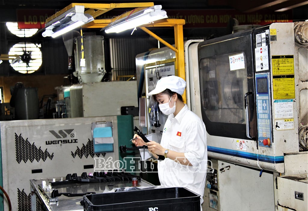 Sử dụng năng lượng tiết kiệm, hiệu quả không chỉ tiết kiệm chi phí mà còn góp phần thực hiện mô hình sản xuất xanh, bảo vệ môi trường bền vững