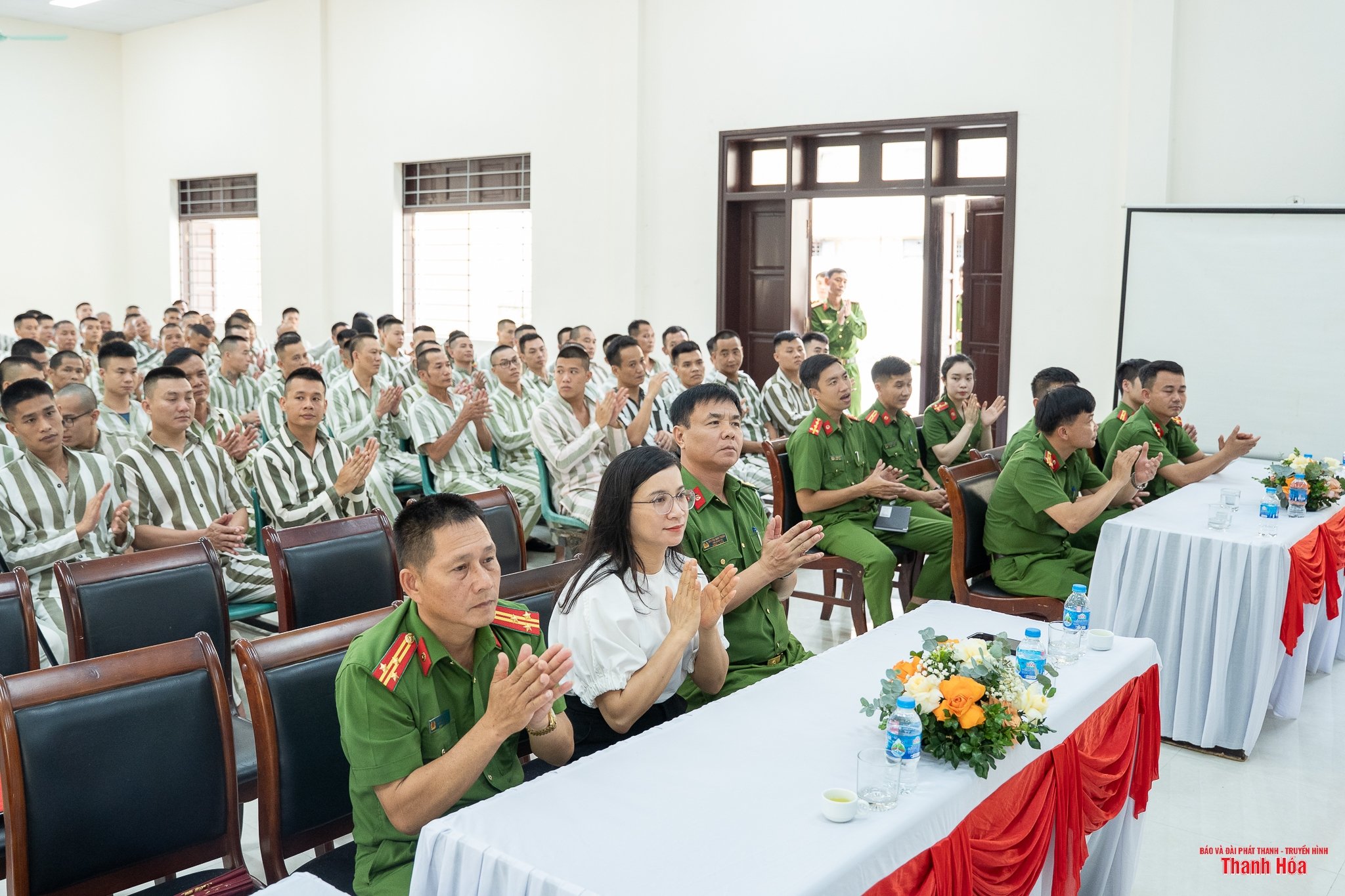 ផ្សព្វផ្សាយតម្លៃគ្រួសារ វប្បធម៌ និងកីឡាក្នុងការអប់រំអ្នកទោសនៅពន្ធនាគារ Thanh Lam