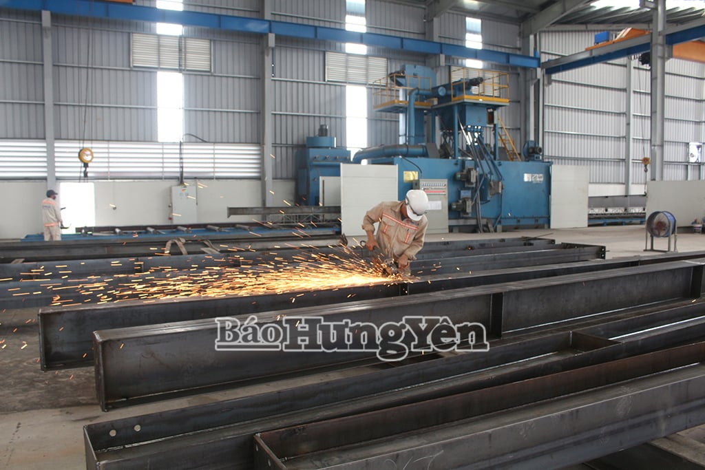 Nhiều doanh nghiệp sản xuất thép của tỉnh nằm trong danh mục cơ sở sử dụng năng lượng trọng điểm quốc gia