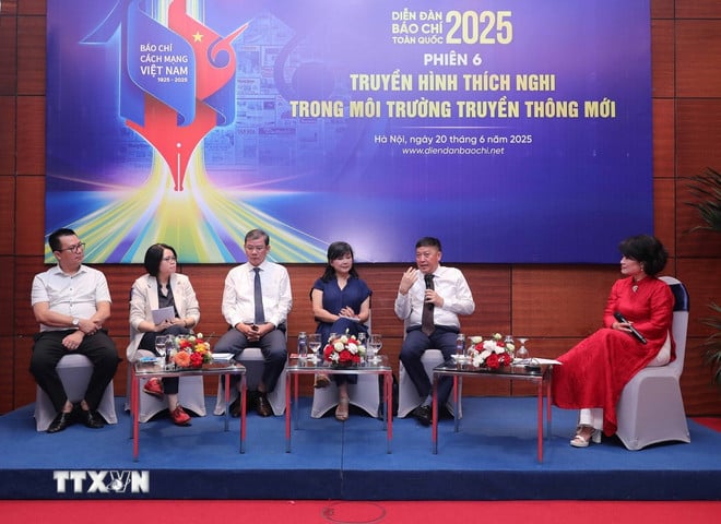 ttxvn-thao-luan-chuyen-de-ve-tri-tue-nhan-tao-chuyen-doi-so-phat-thanh-truyen-hinh-tai-hoi-bao-toan-quoc-2025.jpg