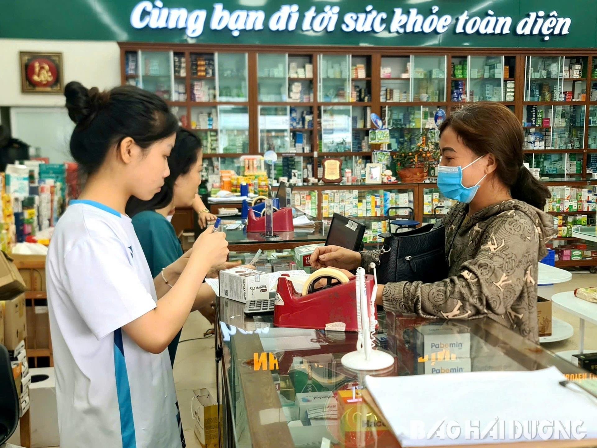 gen-h-thuoc-giam-dau(1).jpg