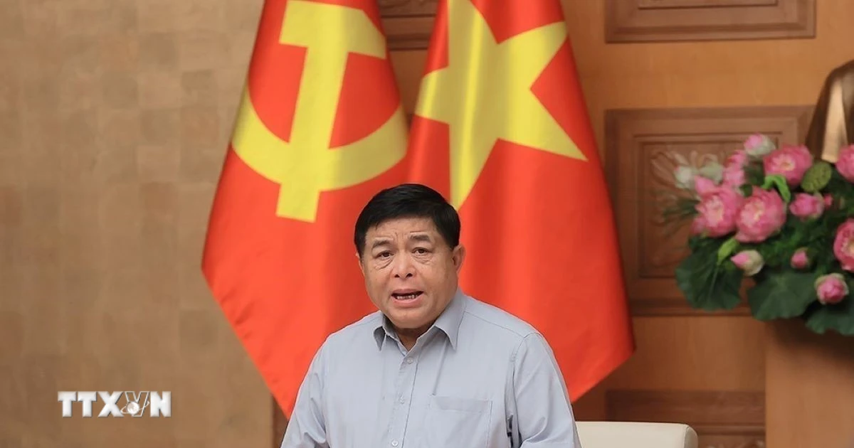 'Triển khai quyết liệt 25 dịch vụ công trực tuyến toàn trình'