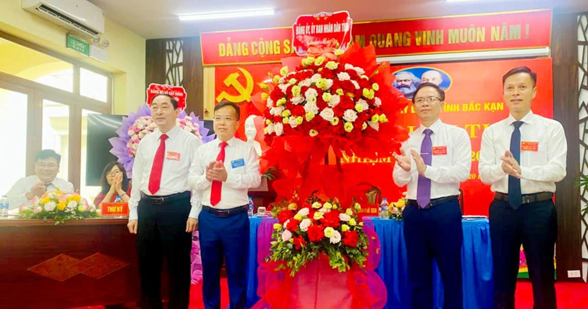 Vững vàng vai trò hạt nhân lãnh đạo, kiến tạo hạ tầng hiện đại, góp phần mở rộng không gian phát triển mới