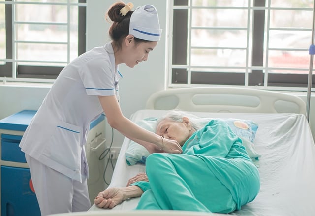 Bệnh viện Đa khoa tỉnh Quảng Trị: Phát triển toàn diện, hướng đến chất lượng chuyên sâu - Ảnh 5.
