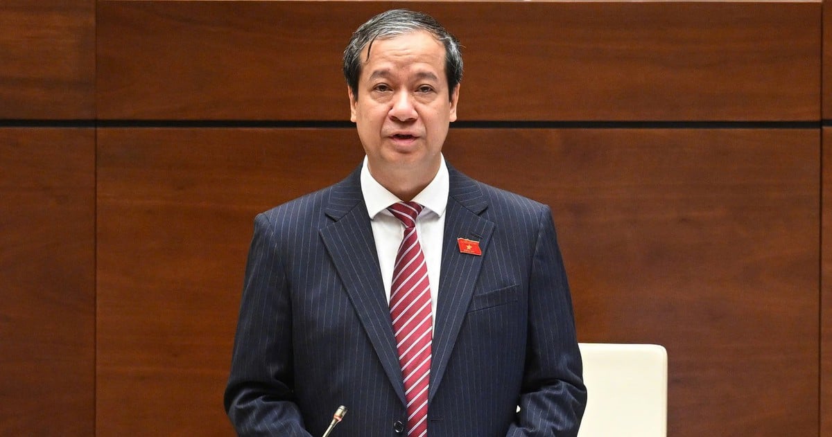 Chất vấn Bộ trưởng Bộ Giáo dục và Đào tạo  Nguyễn Kim Sơn: Đại biểu mong sớm chấm dứt ‘kỳ thi kinh hoàng’ vào lớp 10