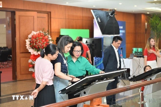ttxvn-bao-chi-cach-mang-viet-nam-tien-phong-doi-moi-va-sang-tao-8091992-26.jpg