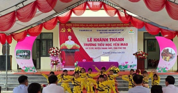 ជី Ca Mau រួមចំណែកជួយសិស្ស Phu Tho សម្រេចក្តីសុបិនរបស់ពួកគេ។