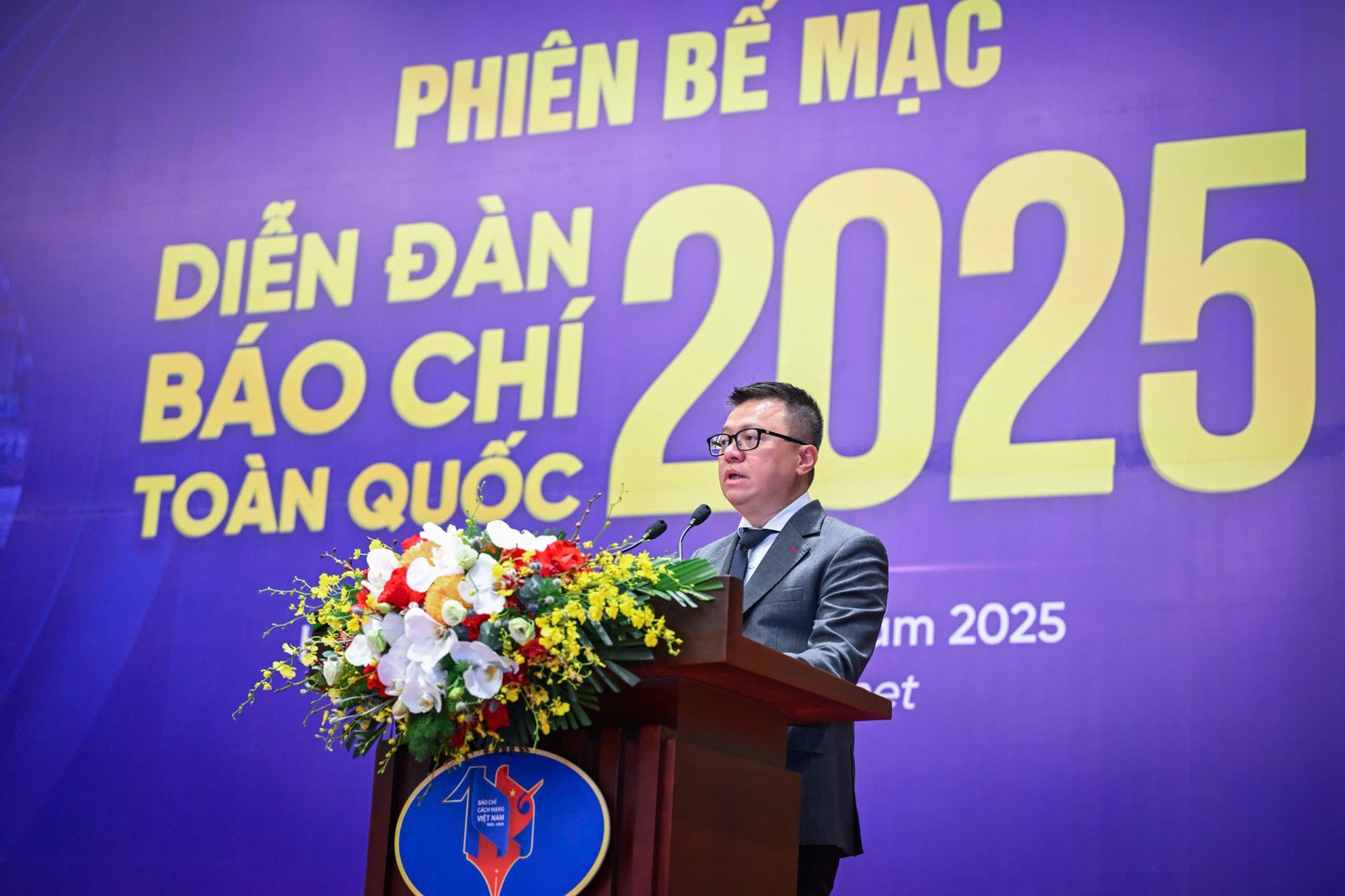 Chủ tịch Hội Nhà báo Việt Nam Lê Quốc Minh phát biểu bế mạc diễn đàn. Ảnh: HÀ MY