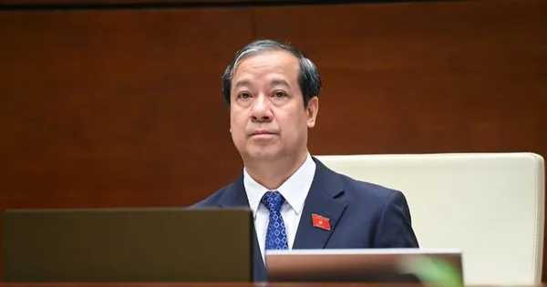 Bộ trưởng Nguyễn Kim Sơn trả lời chất vấn về 'dạy thêm trá hình’