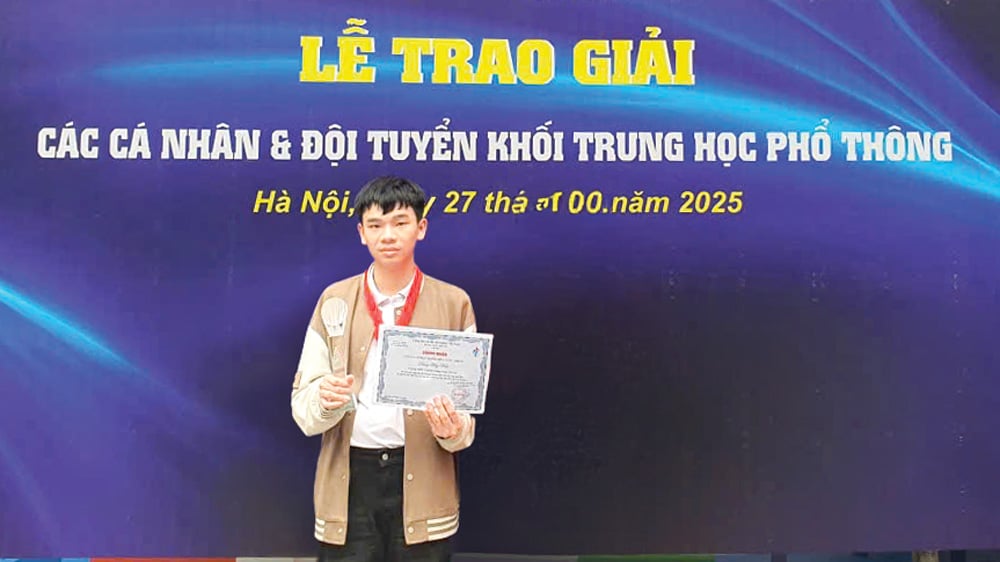 I am Dang Huy Hau.