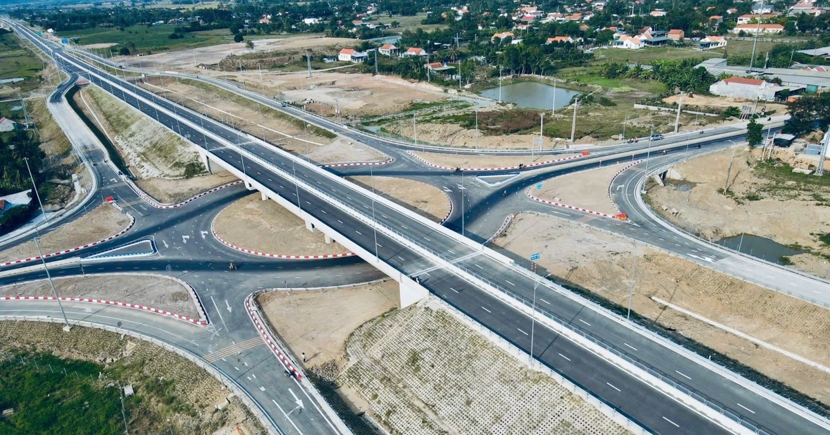 Tập trung hoàn thành 3.000 km đường bộ cao tốc trong năm 2025