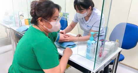 Tin mới y tế ngày 21/6: Tăng cân mất kiểm soát vì stress