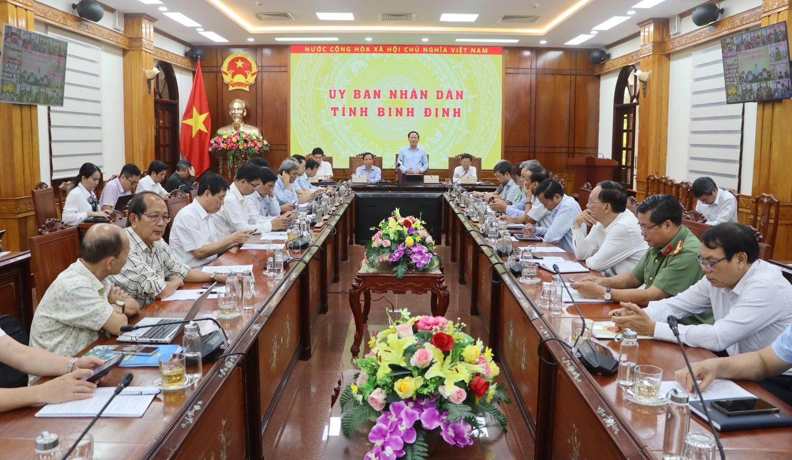 hopbinhdinh.jpg