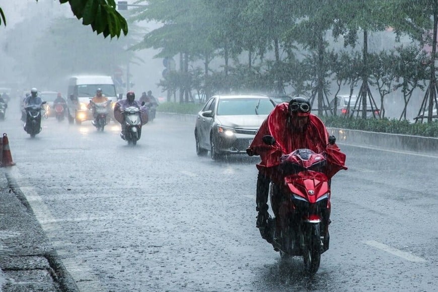 Thời tiết hôm nay (21-6): Nhiều nơi có mưa rào và rải rác có dông. Ảnh minh họa: TTXVN 