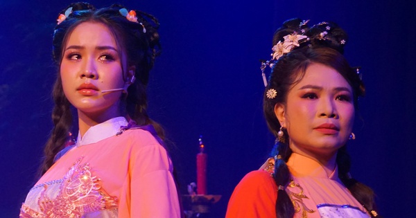 "Gánh cỏ sông Hàn" vệt sáng mới cho cải lương xã hội hóa