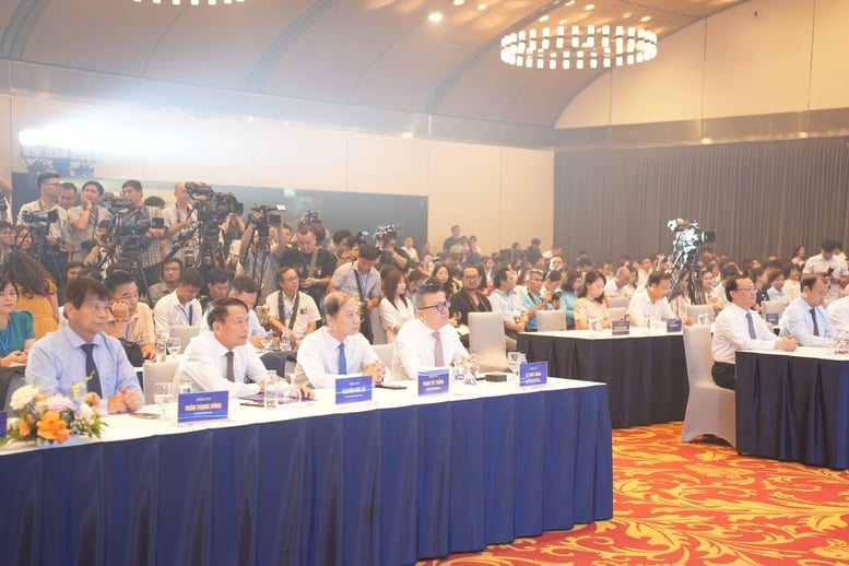 Cổng TTĐT Chính phủ, Báo điện tử Chính phủ đạt giải Ấn tượng tại Hội Báo toàn quốc 2025- Ảnh 2.