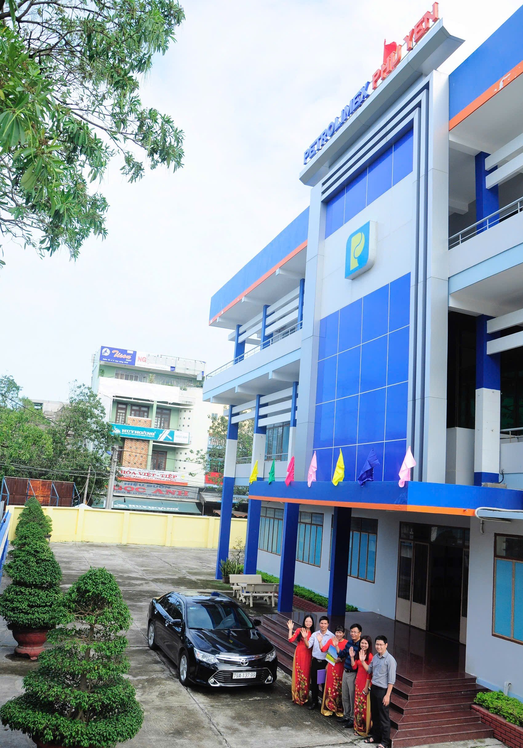 Trụ sở văn phòng Petrolimex Phú Yên (TP Tuy Hòa). 