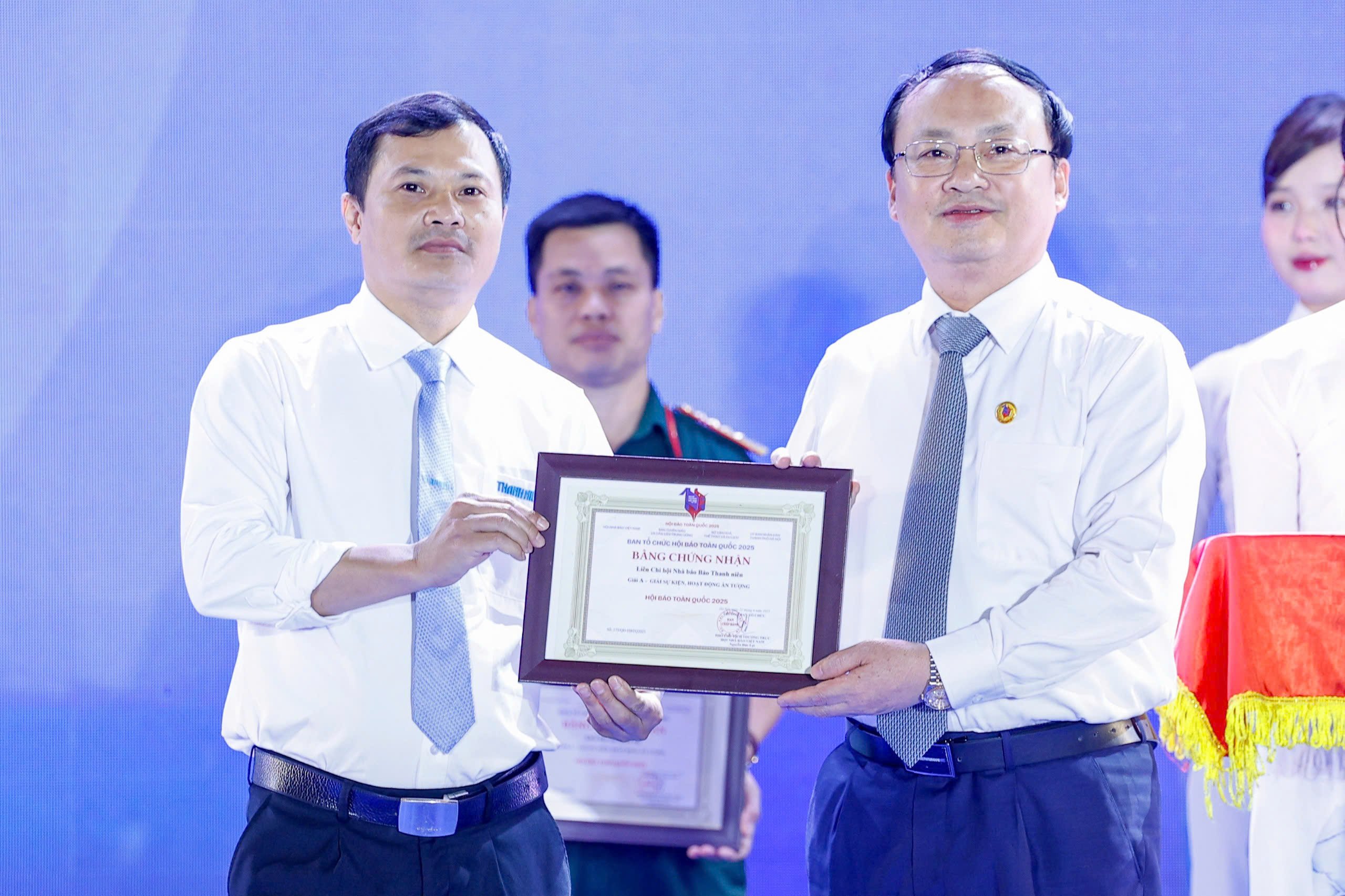 Báo Thanh Niên đoạt giải A sự kiện hoạt động ấn tượng Hội Báo toàn quốc 2025 - Ảnh 1.