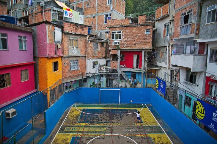 Vì sao tuyển Brazil yếu, nhưng các CLB lại mạnh? - Ảnh 5.