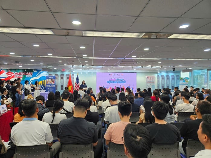 Mỹ nối lại lịch phỏng vấn, du học sinh lưu ý để không bị từ chối visa- Ảnh 5.