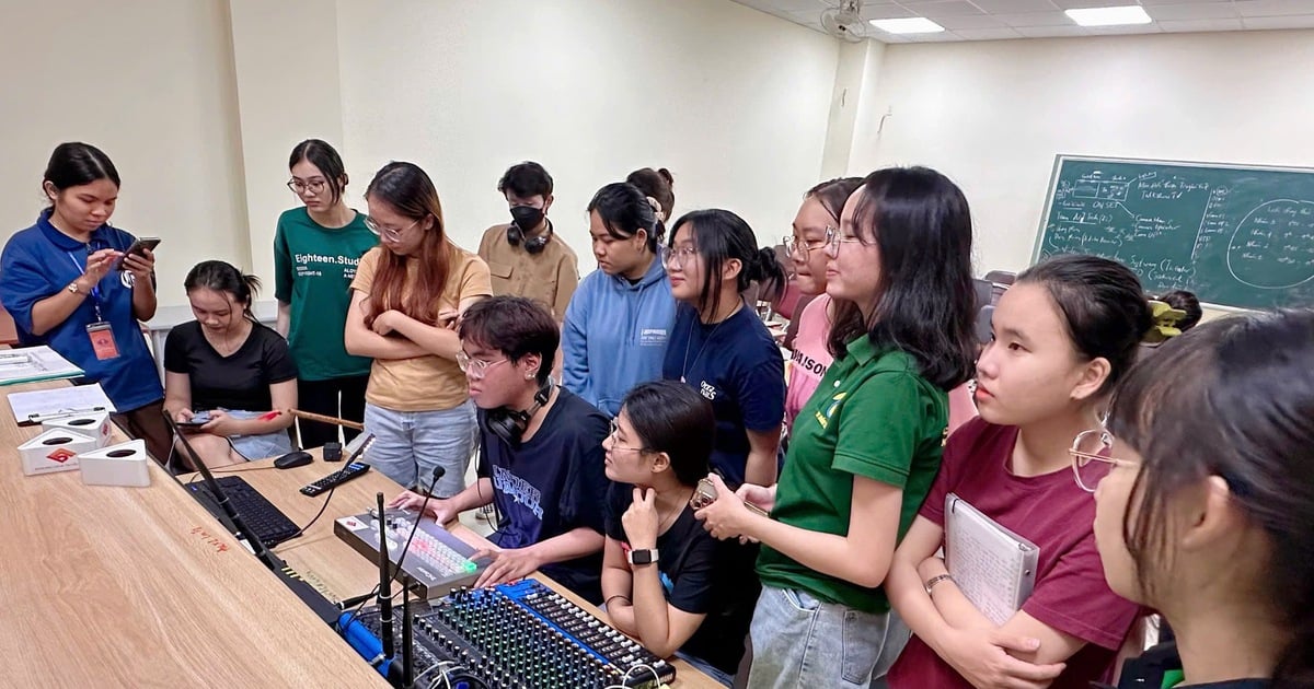 Tuyển sinh ĐH 2025: Trường đại học nào đào tạo ngành báo chí?