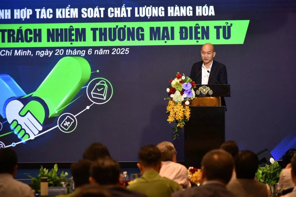 Thực phẩm “dỏm” len lỏi qua sàn thương mại điện tử, TPHCM đối phó thế nào? - 1