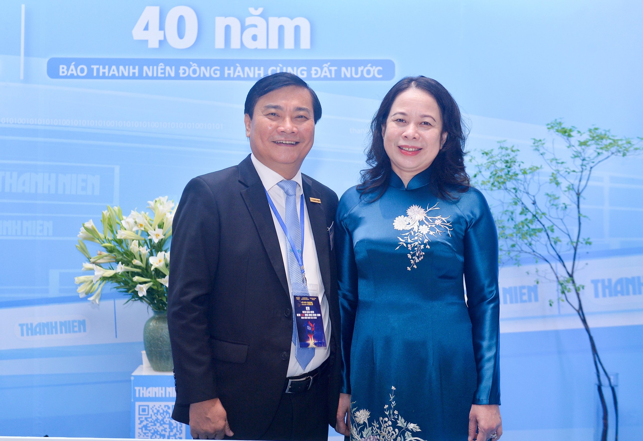 Gian trưng bày của Báo Thanh Niên đón những vị khách đặc biệt- Ảnh 2.