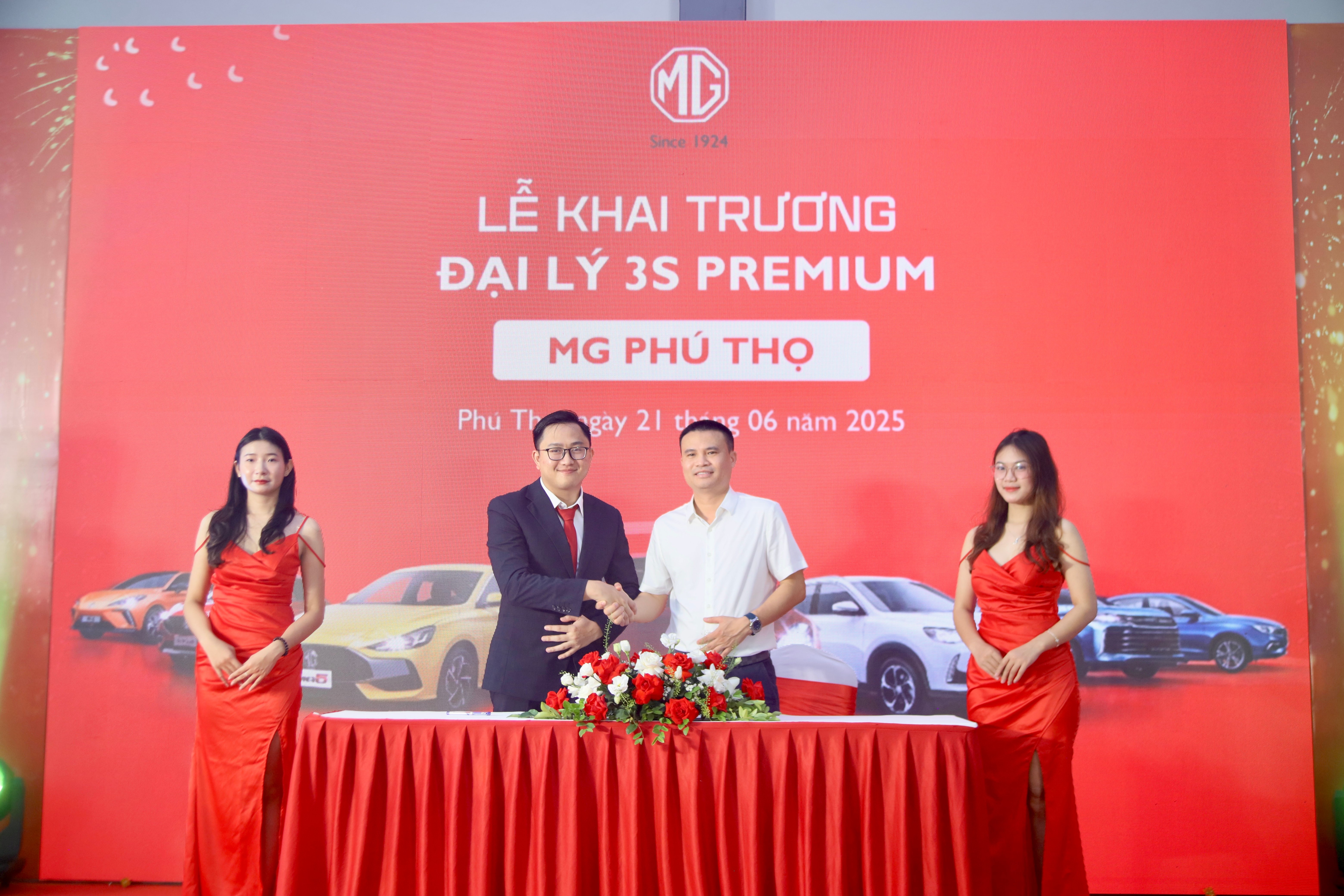 Khai trương Đại lý 3S Premium MG Phú Thọ
