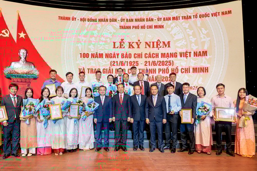 Báo chí TP - giải báo chí.jpg