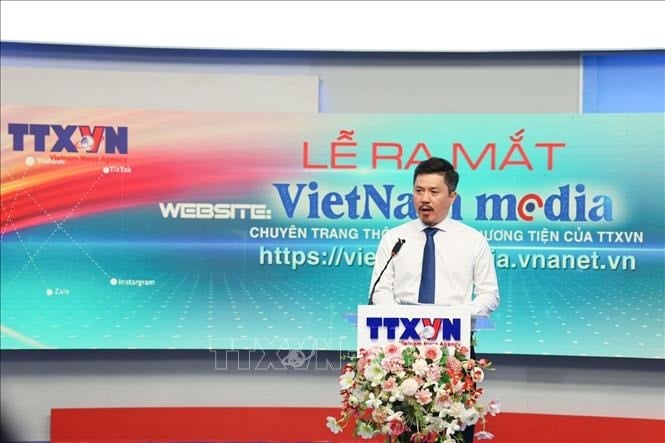 គុក-doc-ttpb.jpg